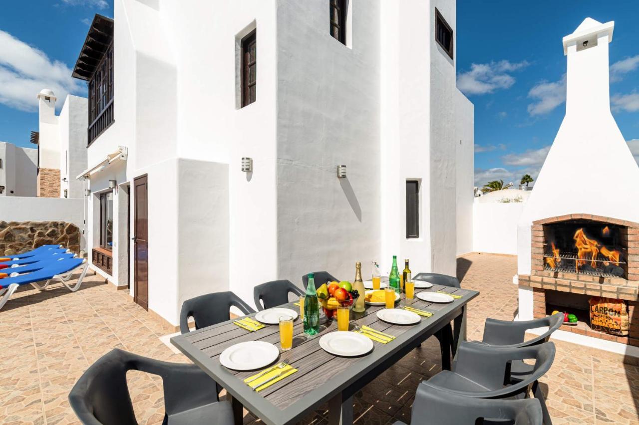 Villa Margarita By Villa Plus Tías Екстериор снимка